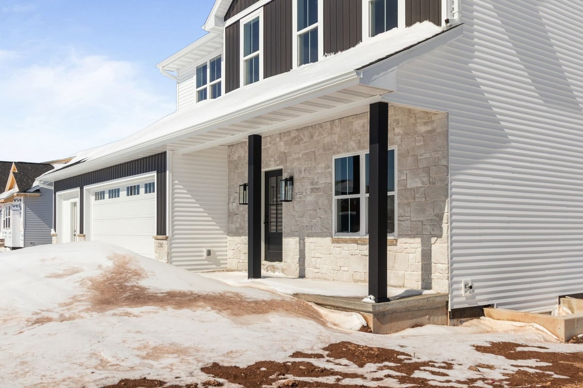 2380-scheuring-rd-lawrence-wi-front-exterior-angle