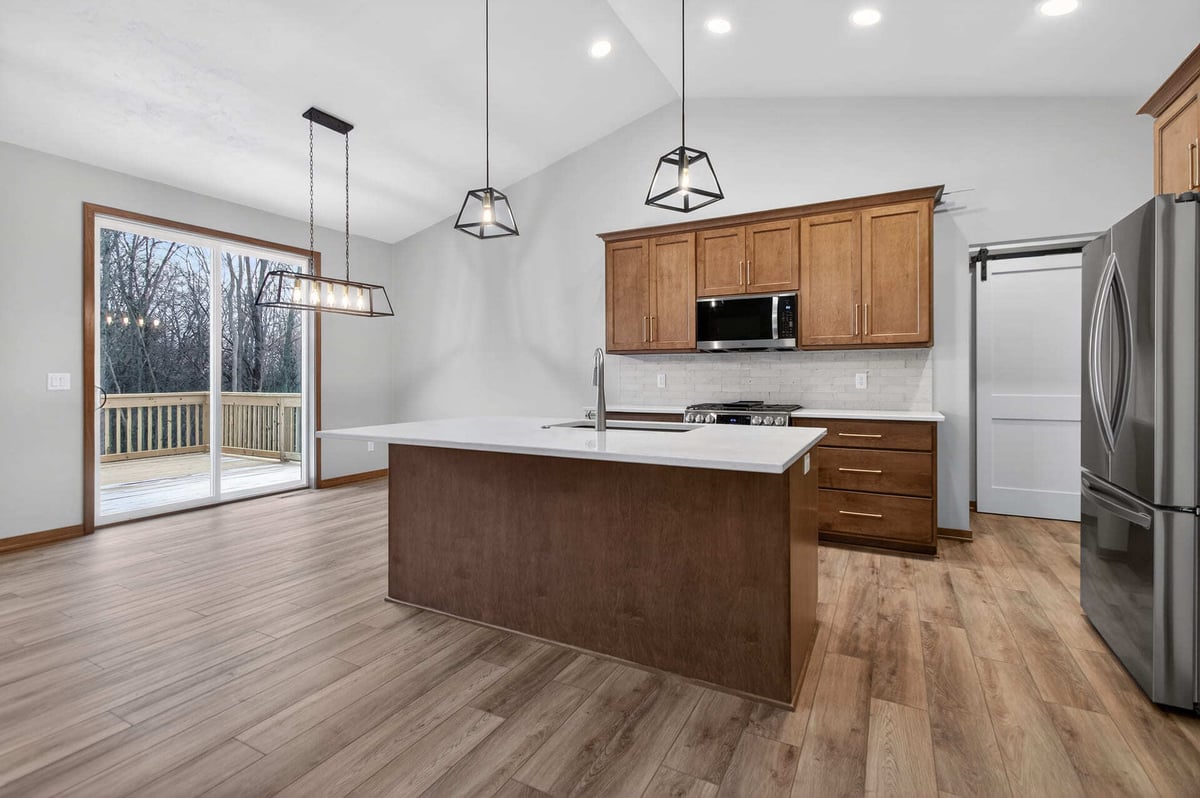 Kitchen Island corner