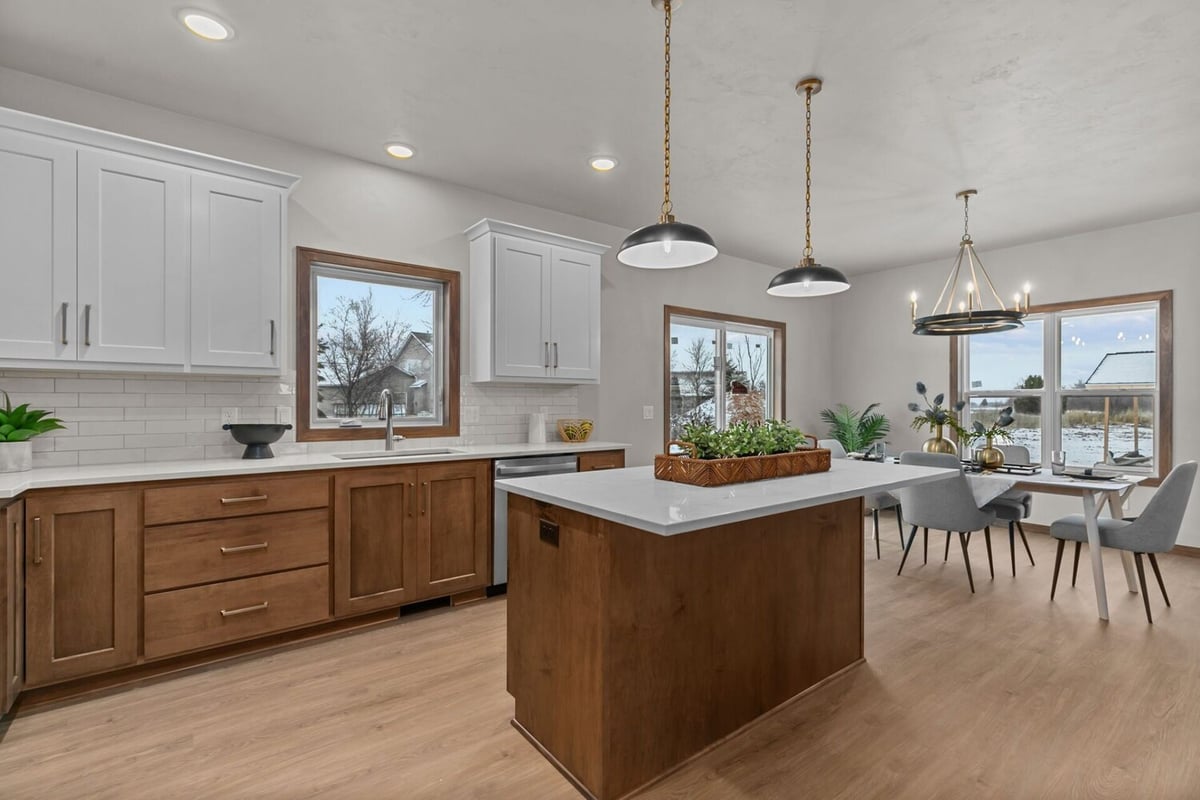 Midwest Design Homes showcases an open kitchen and dining layout in a Ledgeview, WI custom build