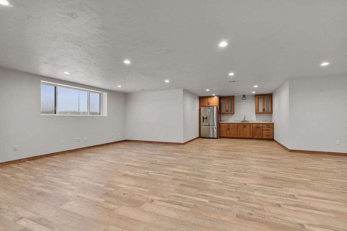Finished basement with kitchenette in Kaukauna home by Midwest Design Homes, WI