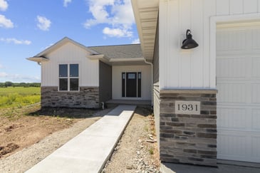 Move-in-Ready vs Semi-Custom Homes: Cost, Timeline, and Tradeoffs in 2026