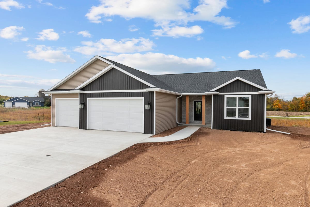 Driveway and front entry of new custom build by Midwest Design Homes in Kaukauna, WI