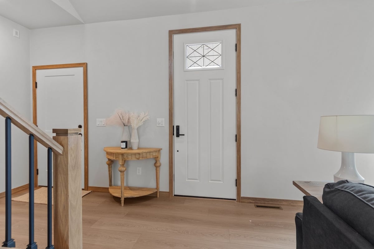 Entryway remodel by Midwest Design Homes in Neenah WI and Fox Cities WI