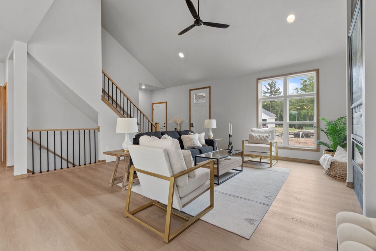 Spacious modern living room by Midwest Design Homes in Appleton WI and Green Bay WI