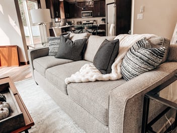 Easy Tips to Transition your decor from Summer to Fall - Midwest Design Homes | Midwest Design Homes